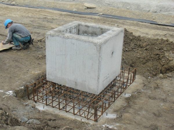 Huncargo raktárcsarnok